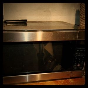 Lg Microwave  2.0 cuft.